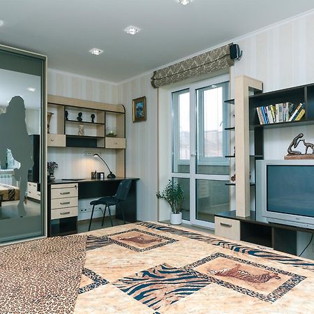 كييف Apartment On Sevastopolska Square المظهر الخارجي الصورة