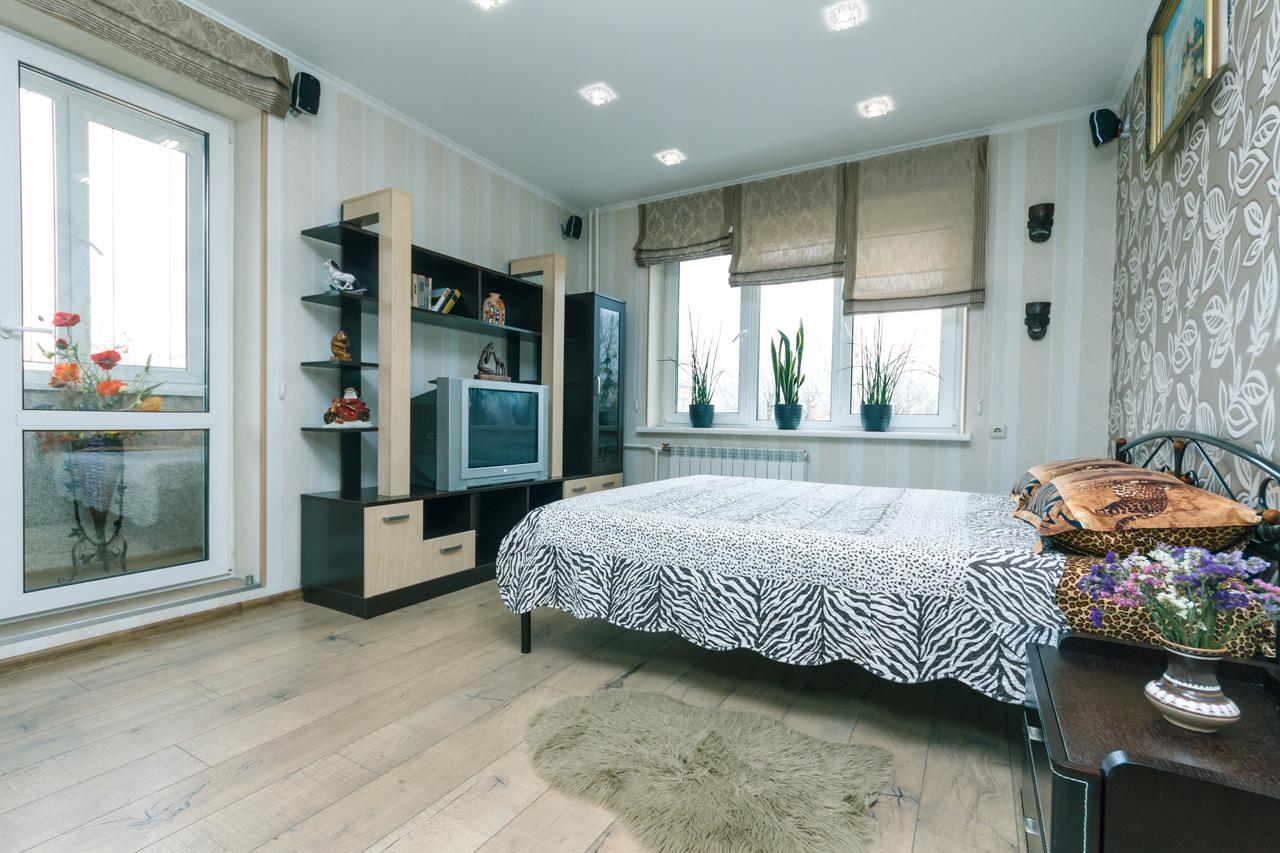 كييف Apartment On Sevastopolska Square المظهر الخارجي الصورة